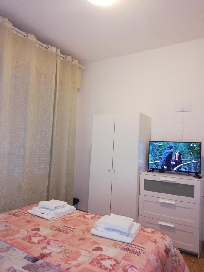 Pearl Pisa Guest House Phòng bức ảnh